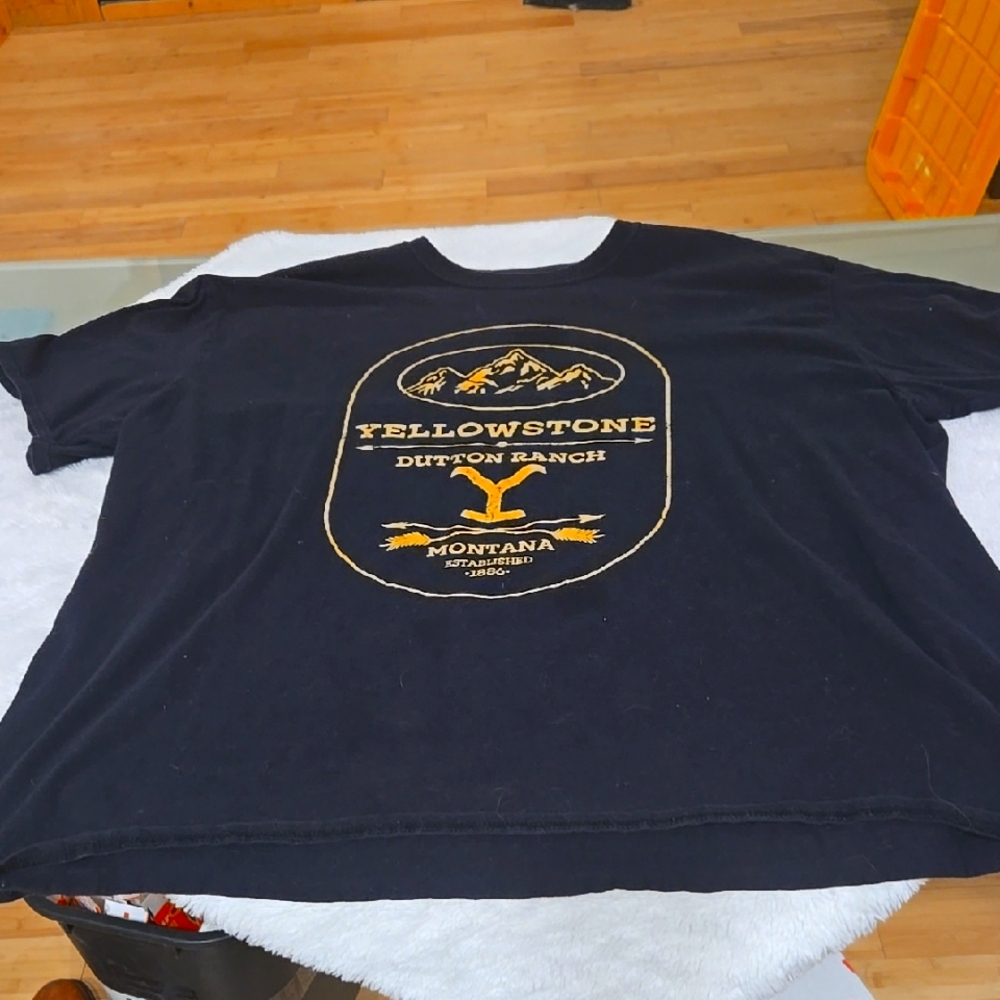 Yellowstone Dutton Ranch Black T-Shirt